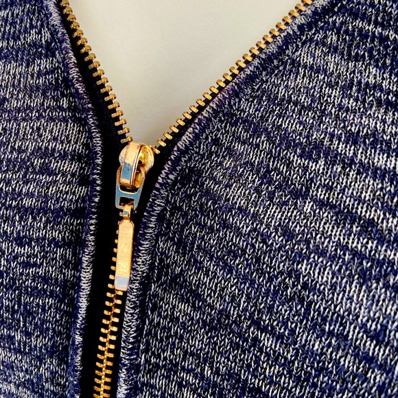 DYNAMITE XS lLong Sleeve Shirt - Picture 2 of 8